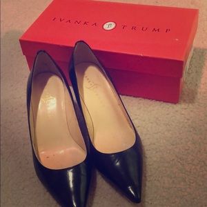 Black Small Heal Heals